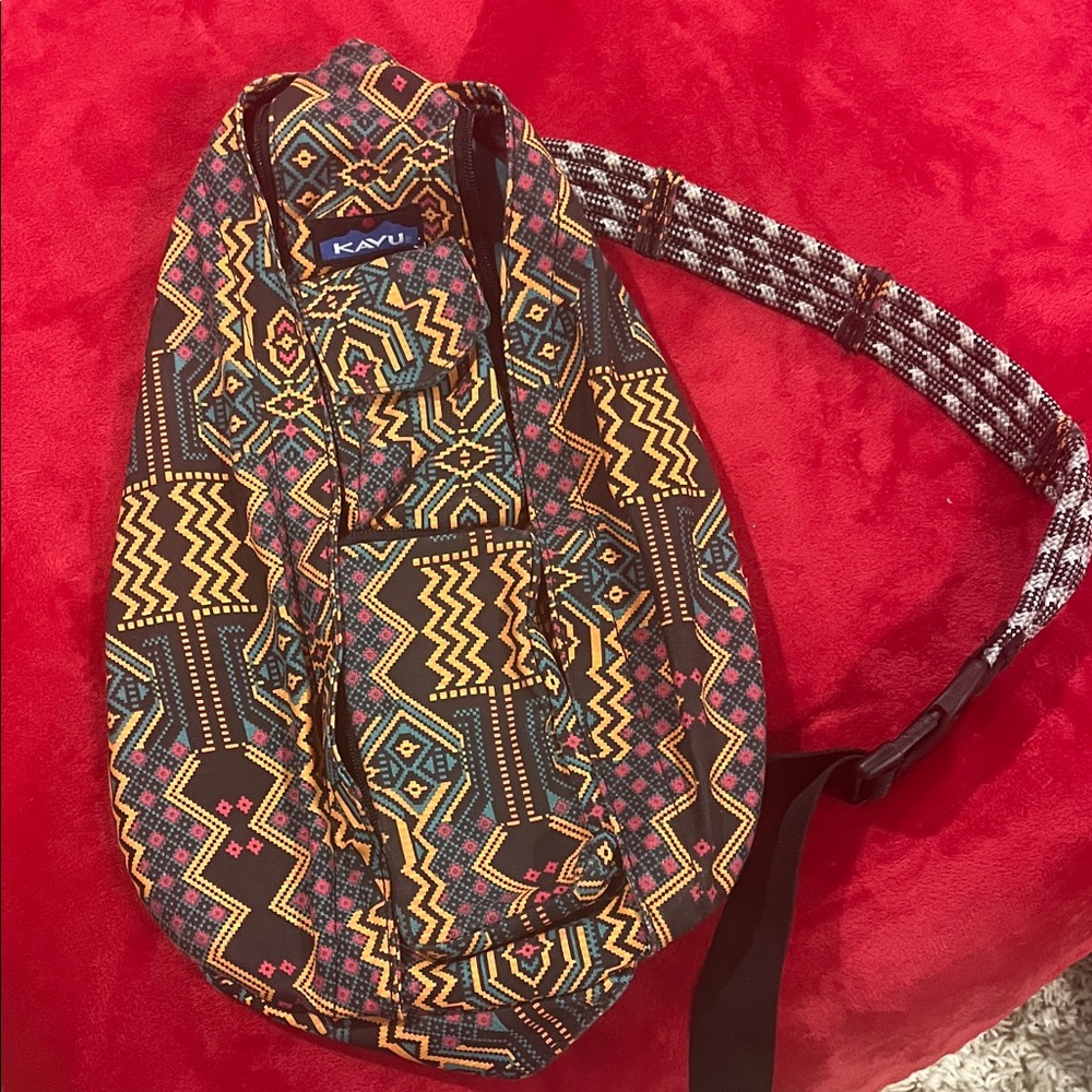 Kavu Multicolor Geometric Sling Bag